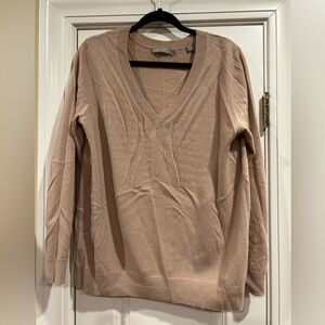 Beige cashmere v-neck